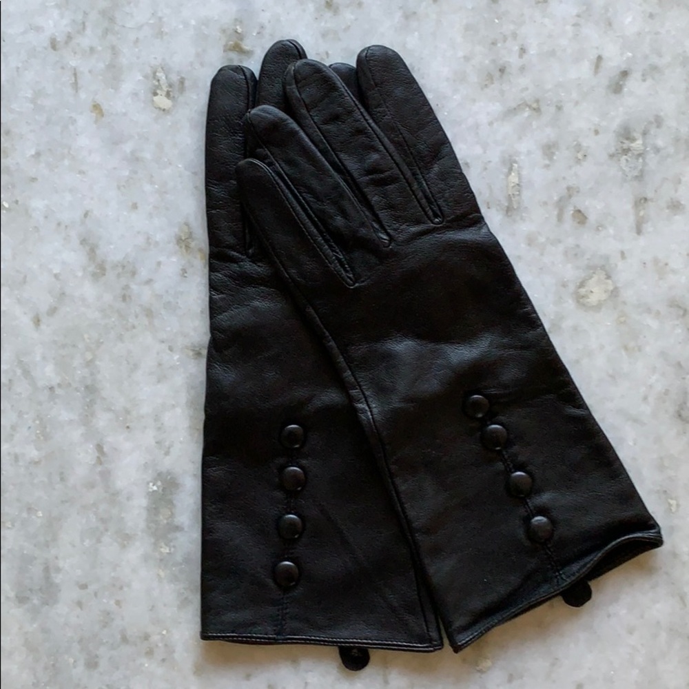 Black leather gloves